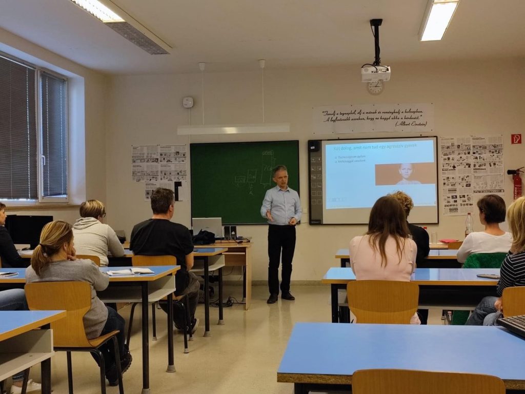 Egy tanárnő sikere az iskolai előadásunk után