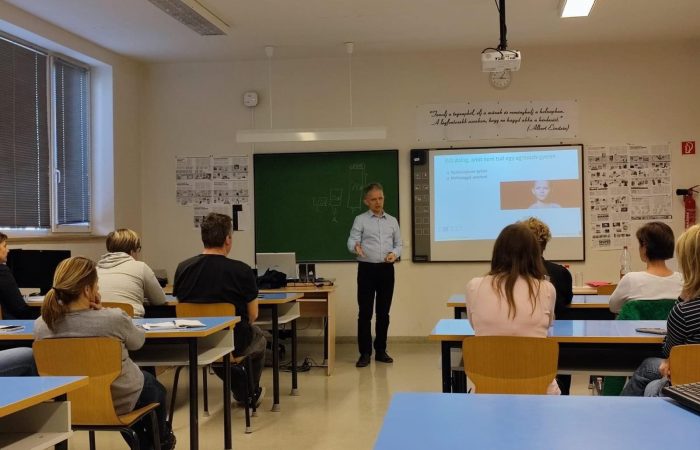 Egy tanárnő sikere az iskolai előadásunk után