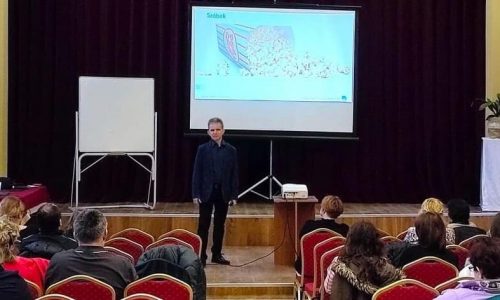 Iskolai programunkkal újra úton