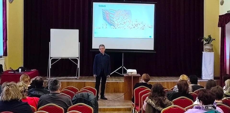 Iskolai programunkkal újra úton